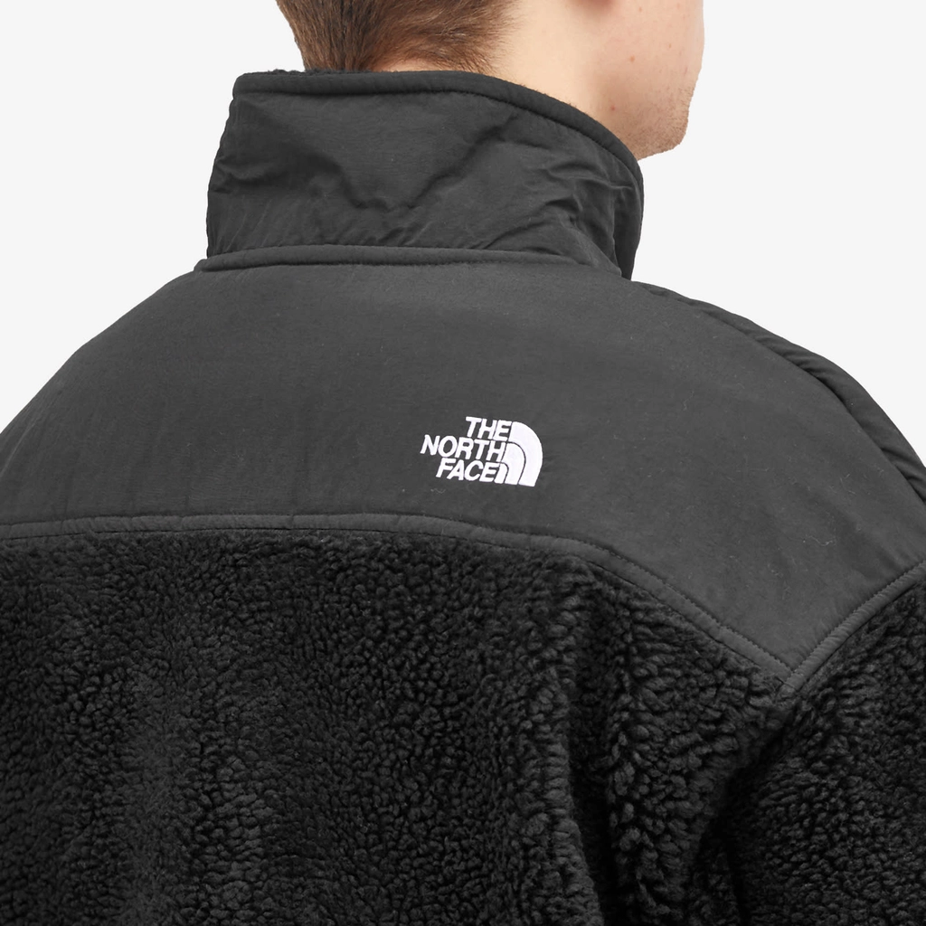 The North Face Men's Platte Sherpa 1/4 Zip Black